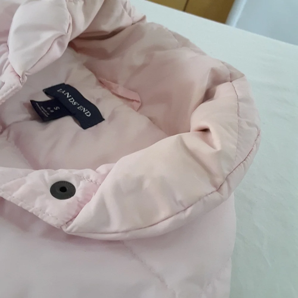Lands End puffer vest - Picture 10 of 10